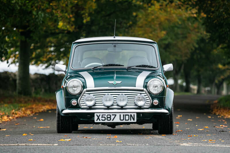 Immagine 6/38 di Rover Mini Cooper Sport (2000)