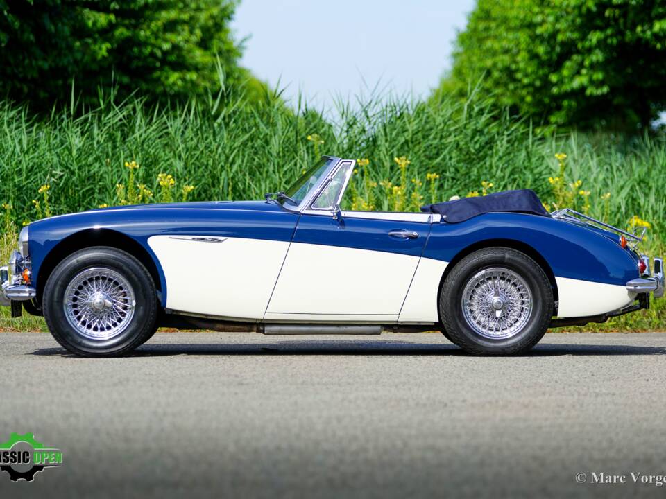 Image 3/47 de Austin-Healey 3000 Mk III (BJ8) (1967)