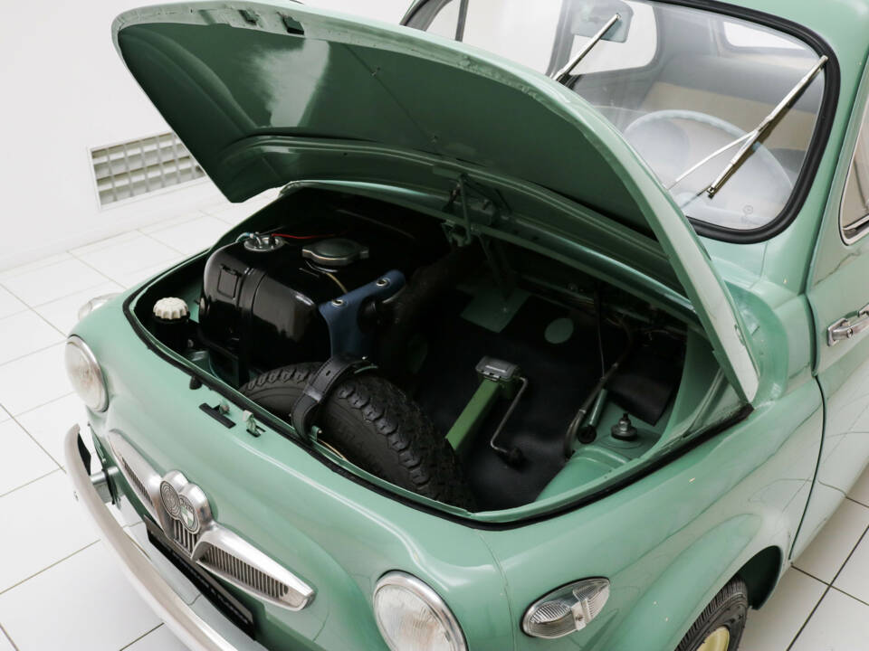 Imagen 11/19 de Steyr-Puch 500 D (1960)