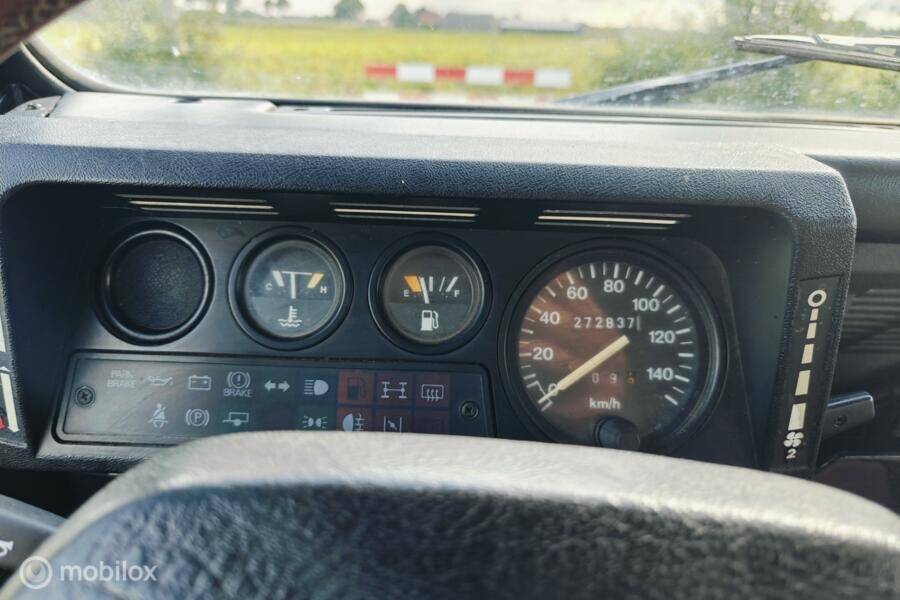 Image 24/39 de Land Rover Defender 90 (1997)