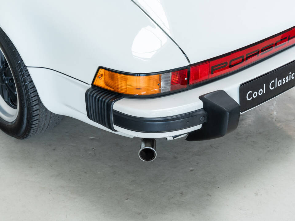 Immagine 29/32 di Porsche 911 SC 3.0 (1980)