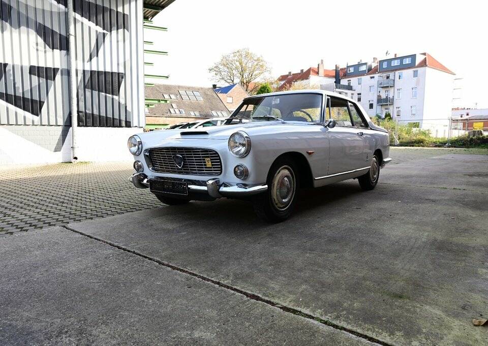 Bild 7/8 von Lancia Flaminia Coupe Pininfarina (1960)