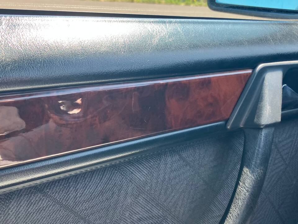 Bild 9/41 von Mercedes-Benz E 220 T (1995)