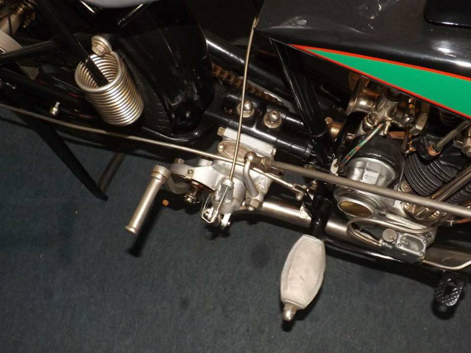 Afbeelding 28/33 van Ravat 250 (1913)