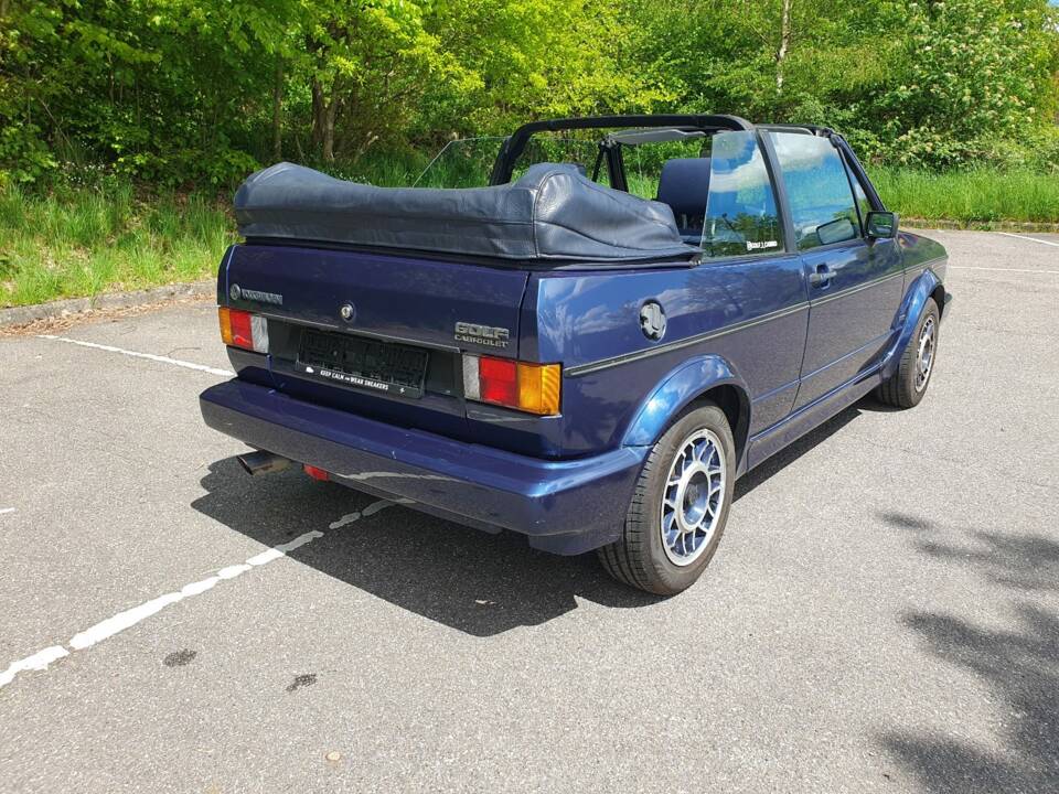 Image 5/75 de Volkswagen Golf Mk I Convertible 1.8 (1991)