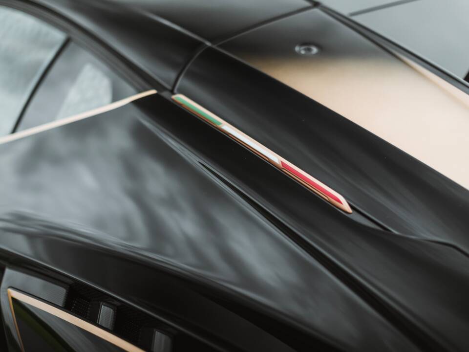 Image 23/68 of Lamborghini Sián FKP 37 (2021)