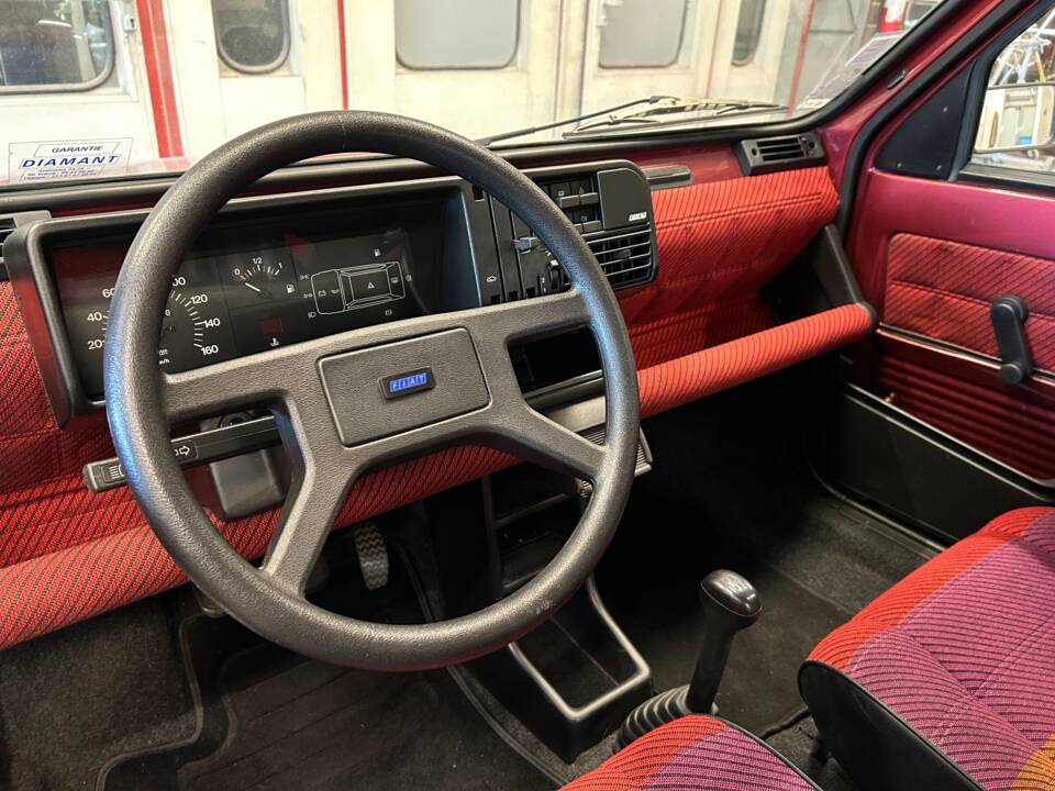 Immagine 9/20 di FIAT Panda 750 (1992)