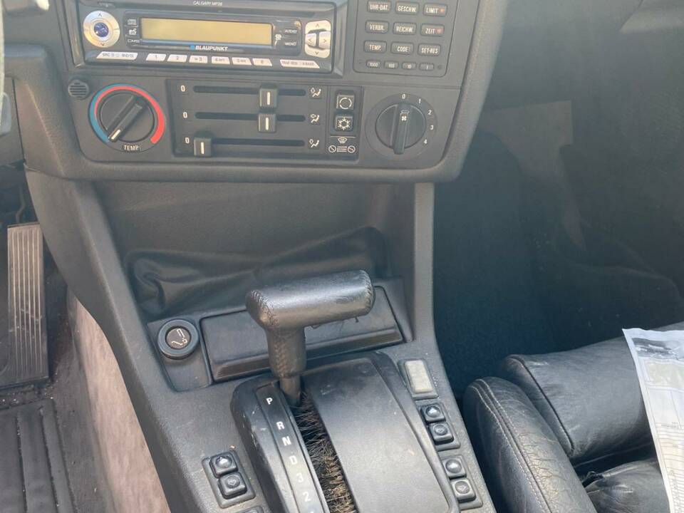 Bild 5/10 von BMW 325i (1990)