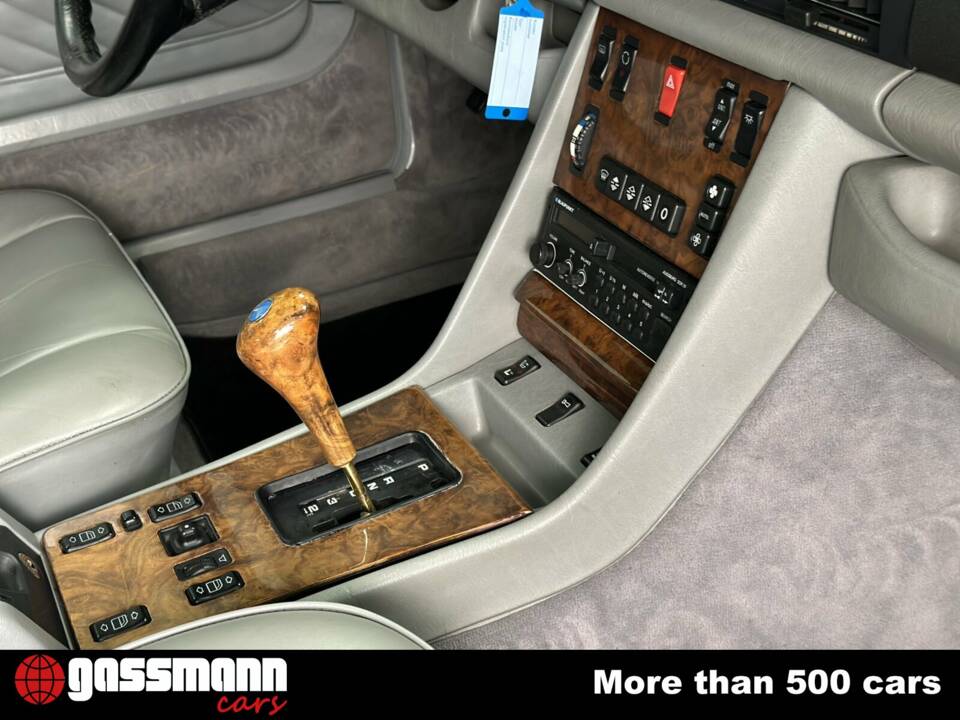 Bild 11/15 von Mercedes-Benz 560 SEC (1989)