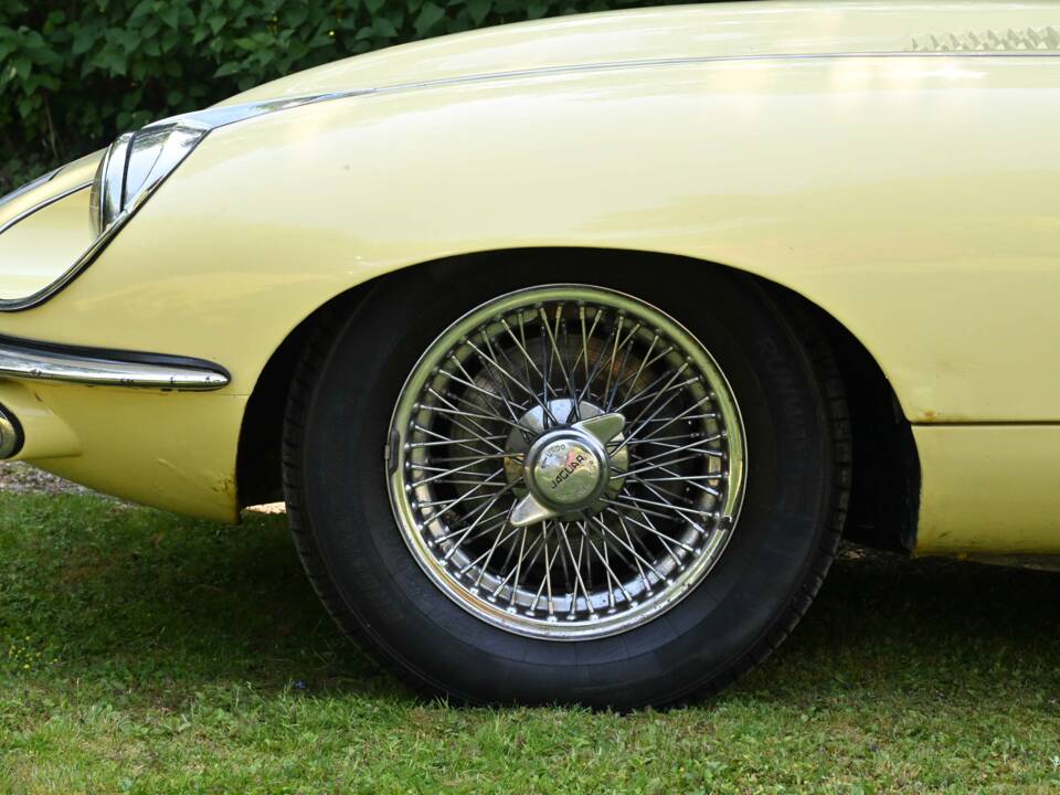 Bild 8/39 von Jaguar E-Type (2+2) (1970)