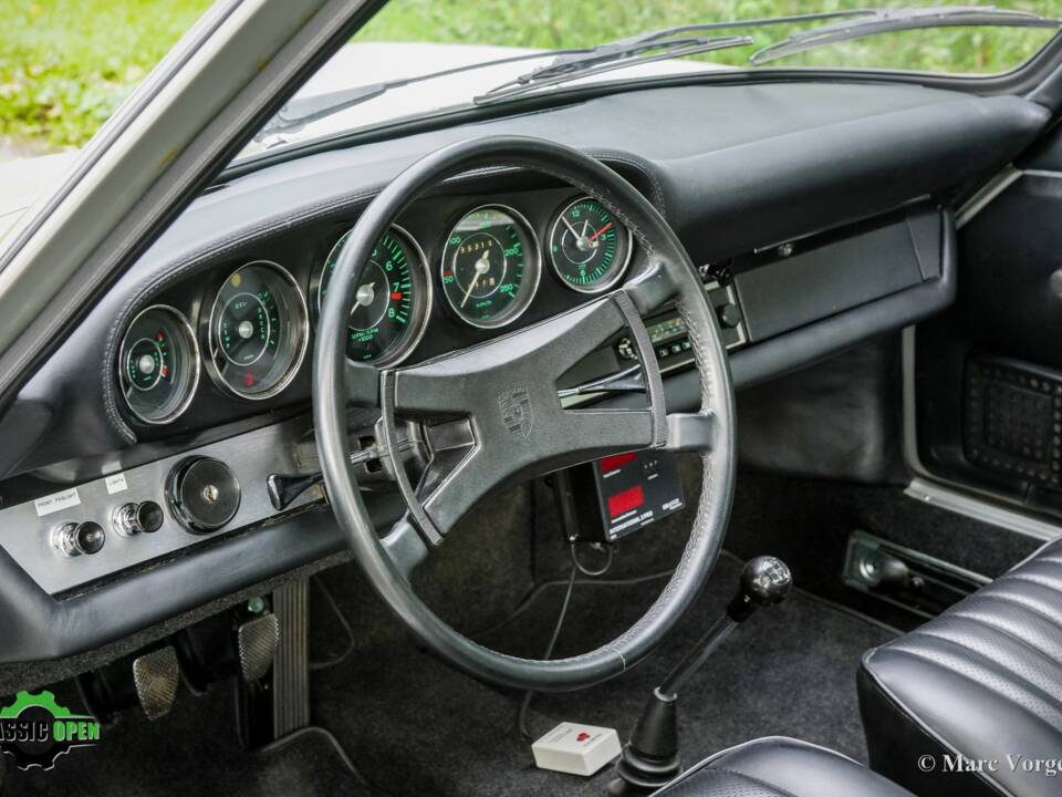 Image 8/57 of Porsche 911 2.0 (1968)