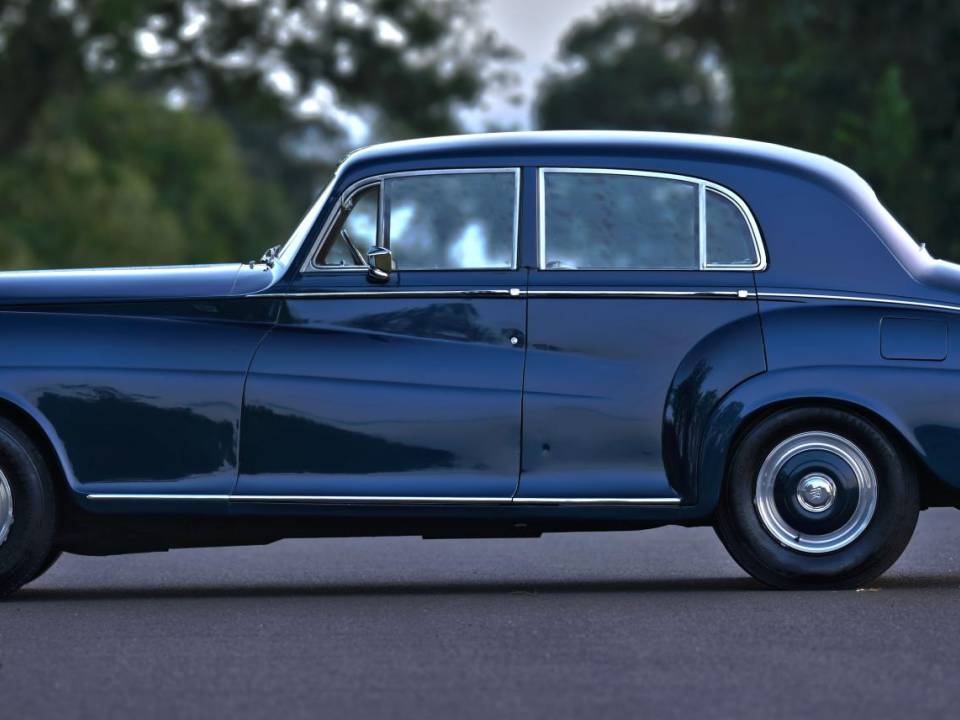Immagine 9/50 di Rolls-Royce Silver Dawn (1954)
