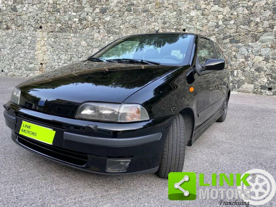 Bild 2/10 von FIAT Punto 85 16V (1998)