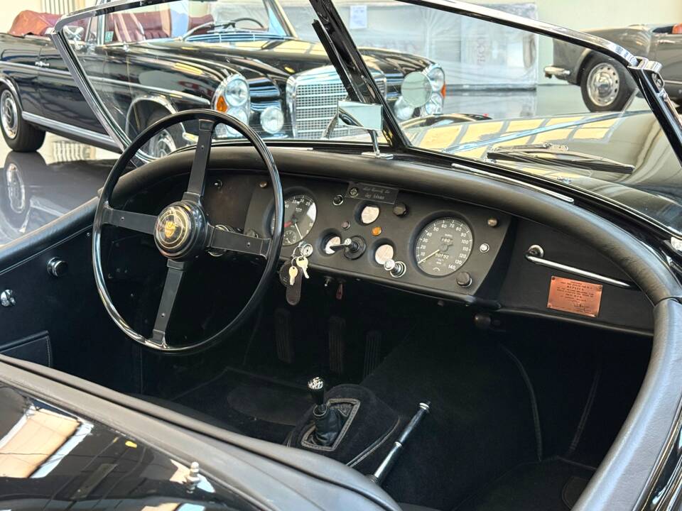 Image 5/8 de Jaguar XK 140 SE OTS (1956)