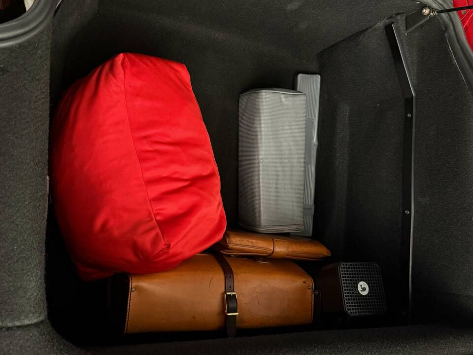 Bild 9/14 von Ferrari 348 TB (1991)