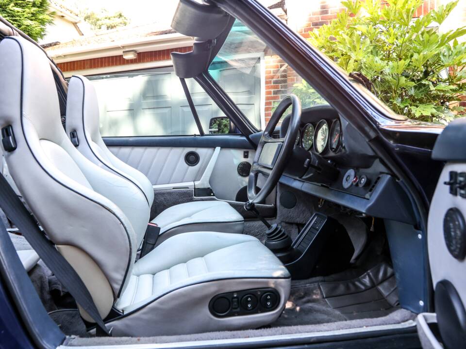Image 22/38 of Porsche 911 2.4 T (1972)