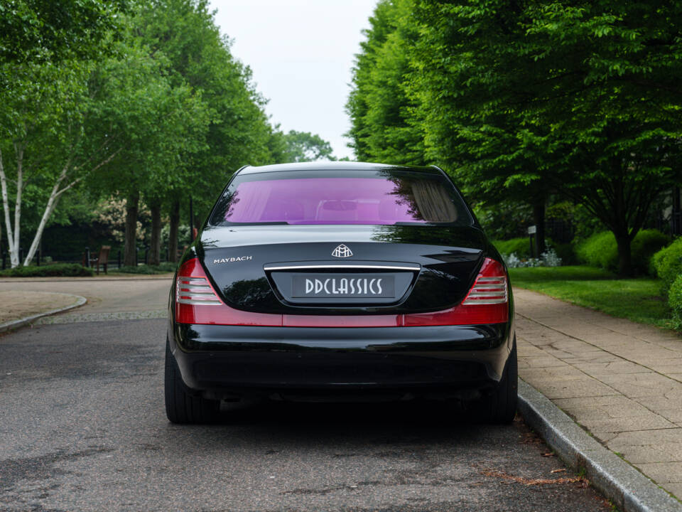 Image 6/37 of Maybach 57 S Zeppelin (2009)