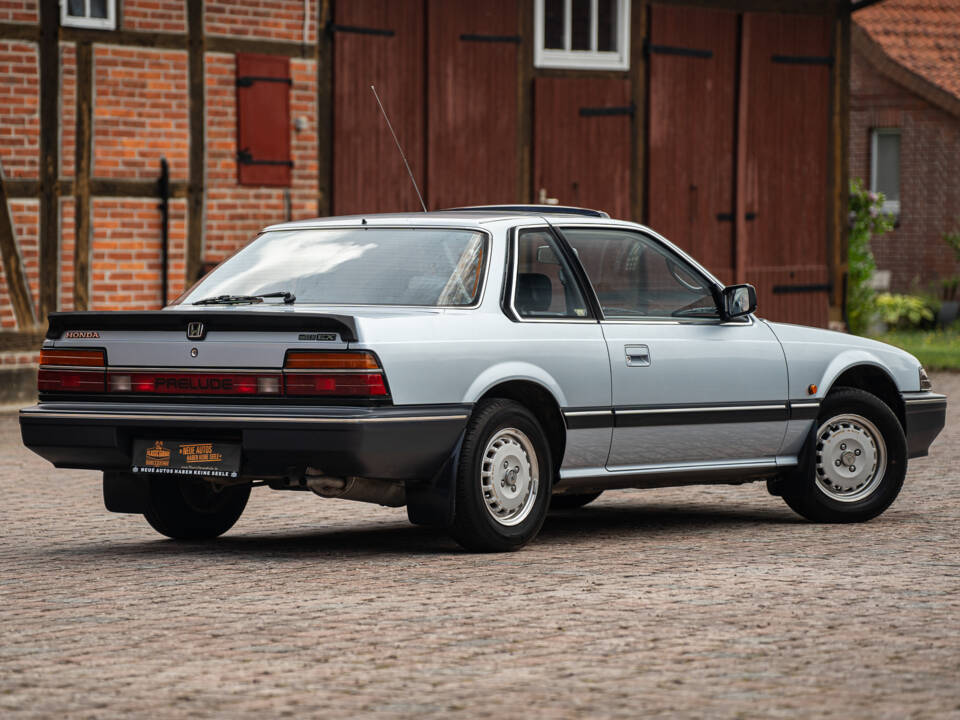 Bild 19/48 von Honda Prelude (1985)