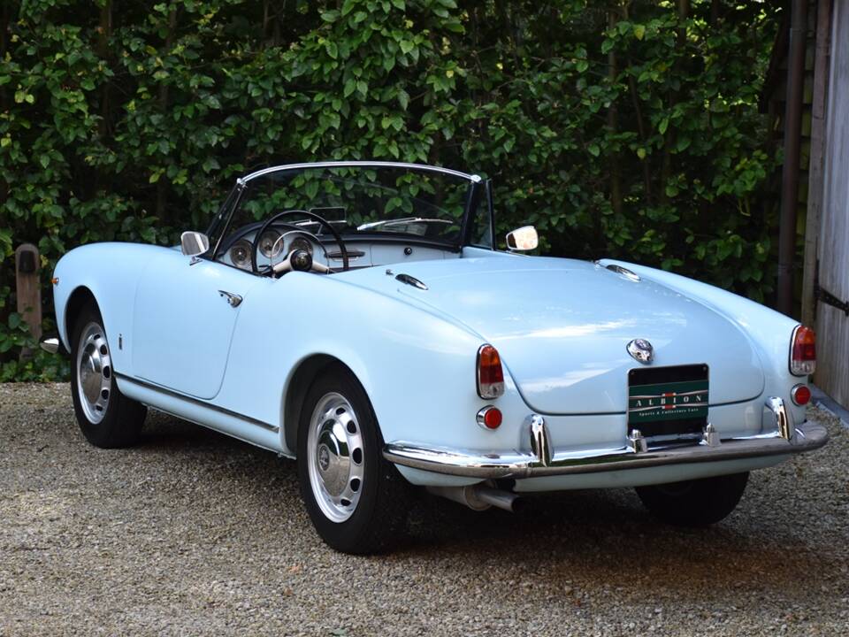 Imagen 3/39 de Alfa Romeo Giulietta Spider Veloce (1961)