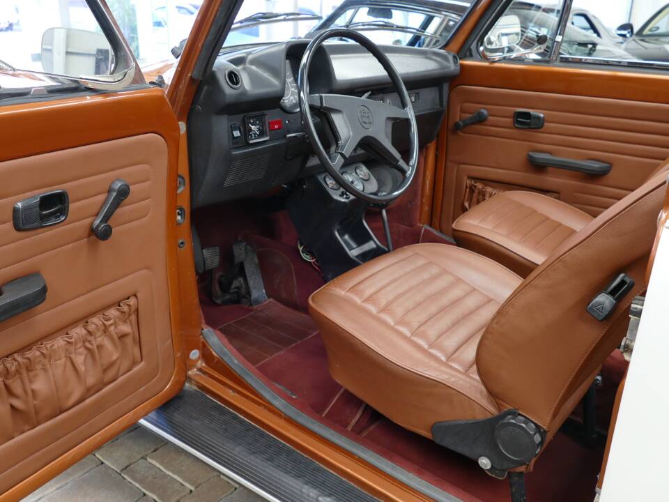 Image 15/24 de Volkswagen Kever 1303 LS (1978)