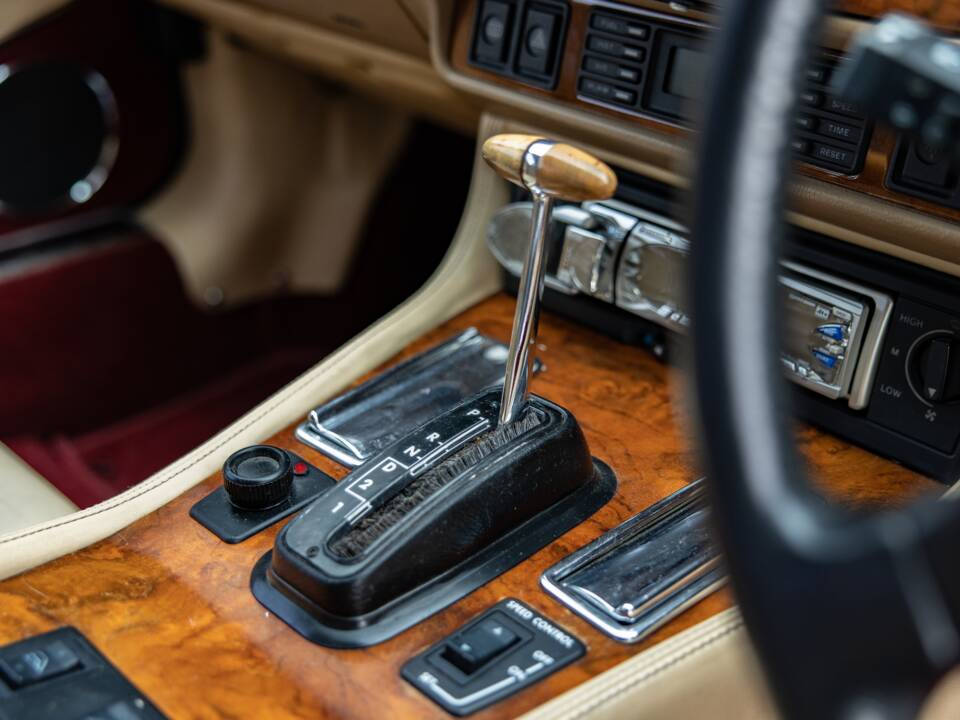 Bild 34/41 von Jaguar XJS 5.3 V12 (1992)