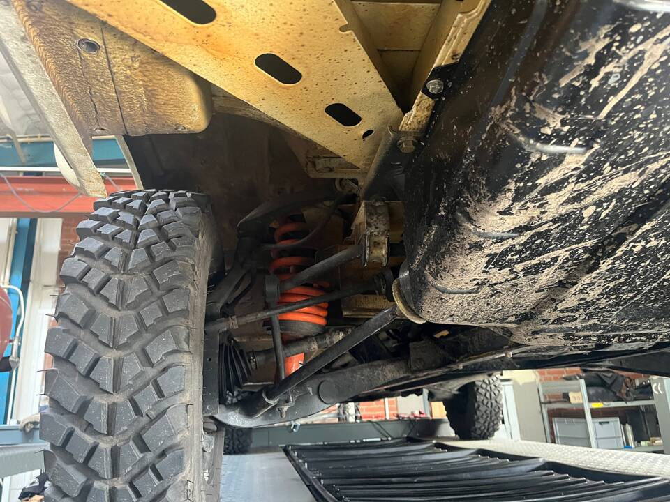 Bild 21/27 von Volkswagen T4 Kastenwagen 2.5 Syncro (1991)