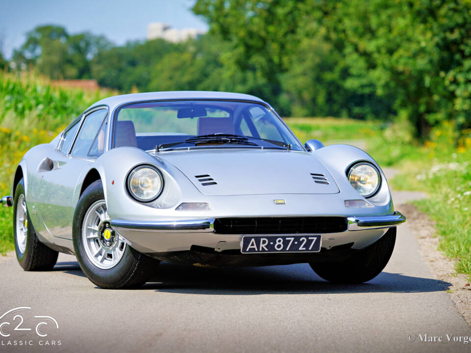 Immagine 31/73 di Ferrari Dino 246 GT (1971)