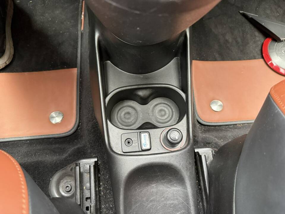 Image 10/17 of Abarth 595C (2015)