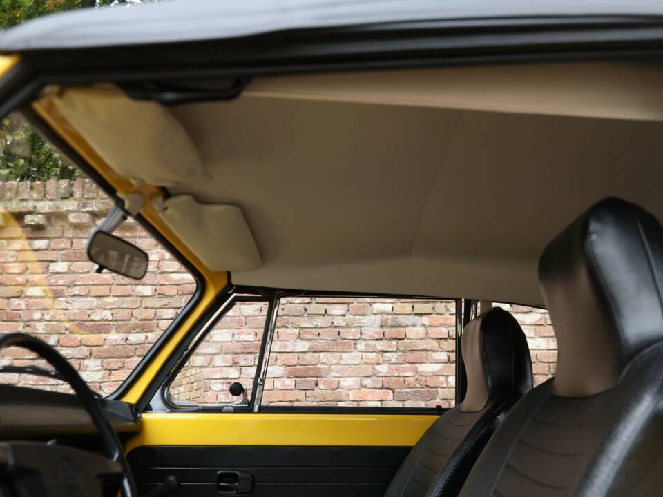Image 12/50 de Volkswagen Beetle 1303 (1975)