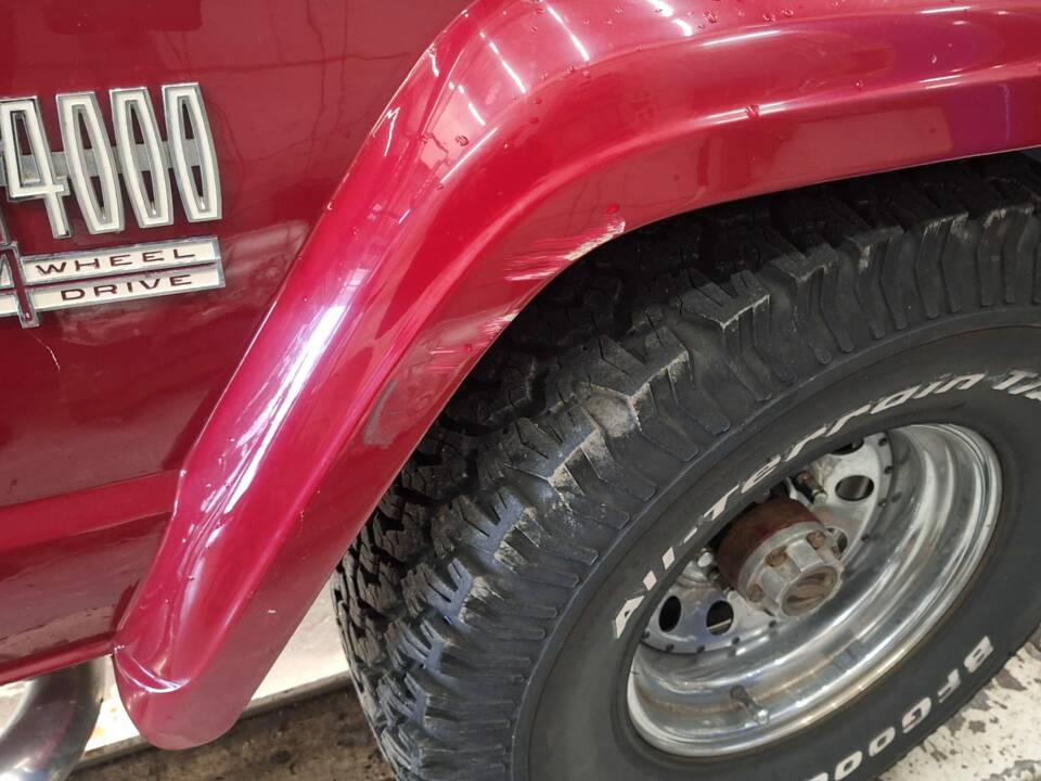 Bild 22/24 von Jeep J 4000 (1972)