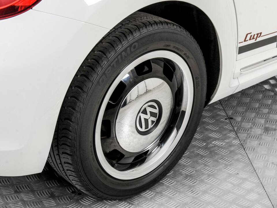 Imagen 33/50 de Volkswagen Beetle 1.2 TSI (2014)