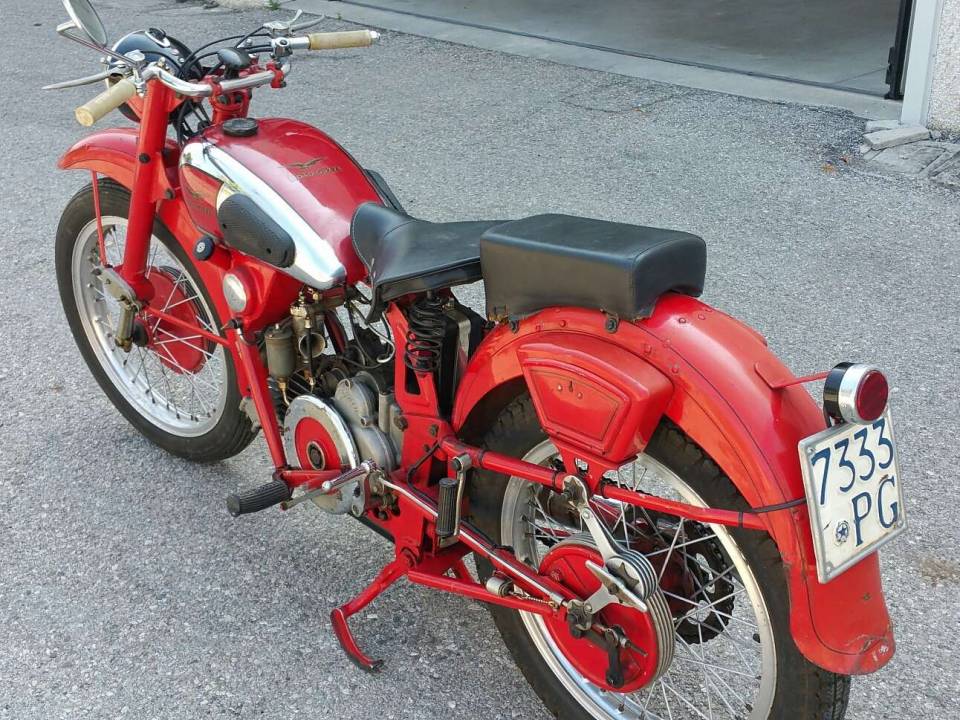Afbeelding 9/14 van Moto Guzzi DUMMY (1949)