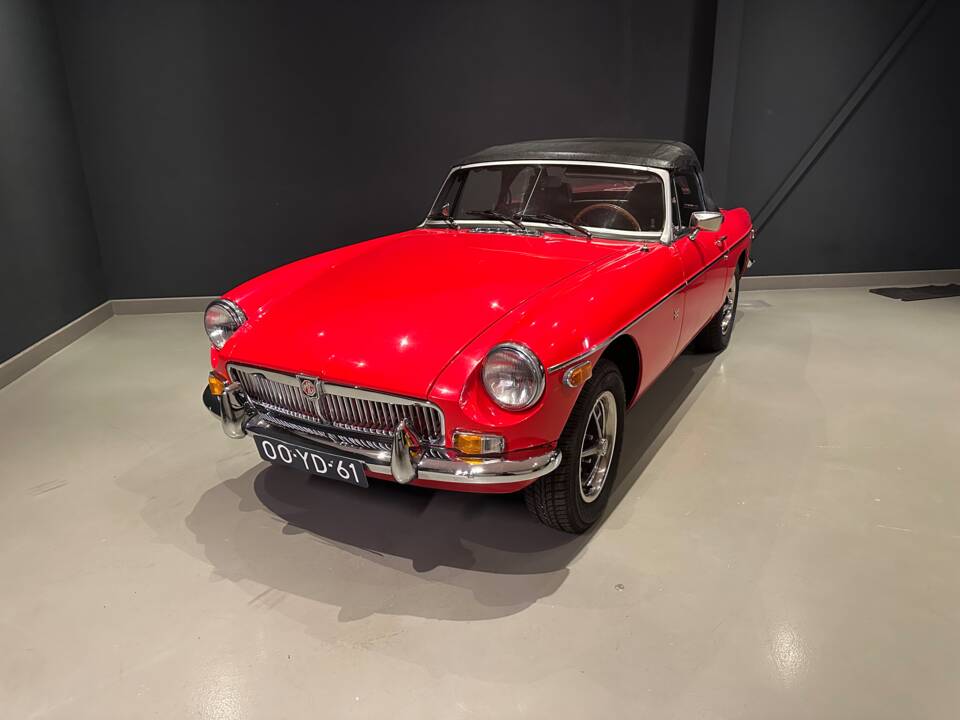 Imagen 7/49 de MG MGB (1977)