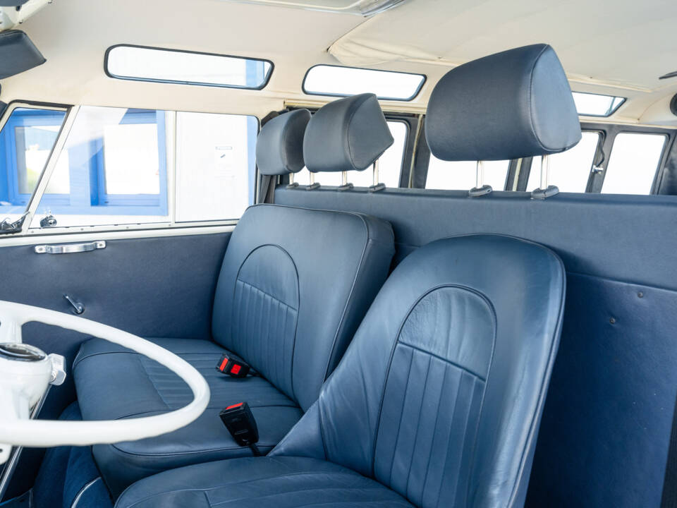 Image 35/89 de Volkswagen T1 Samba (1966)
