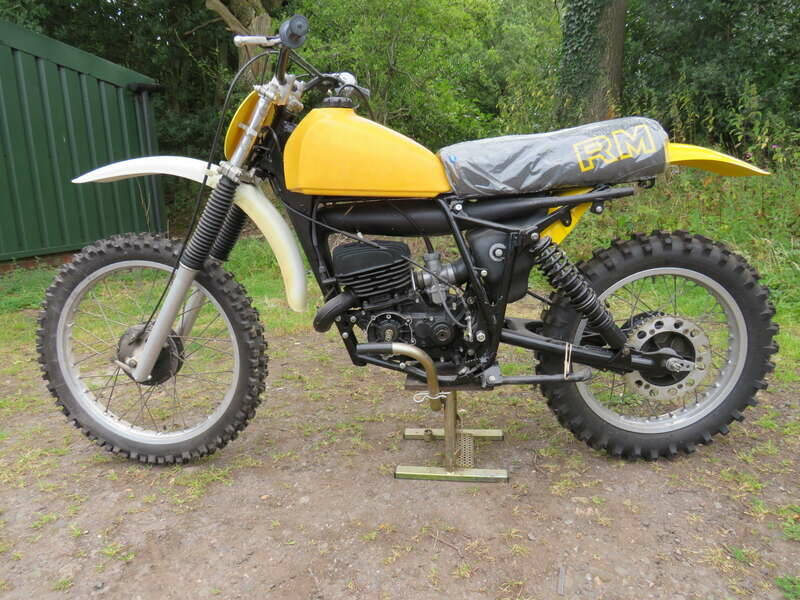 Bild 2/36 von Suzuki DUMMY (1976)