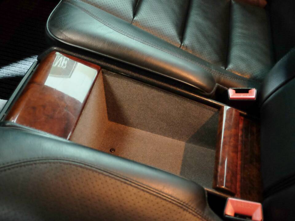 Bild 19/40 von Mercedes-Benz E 500 (1993)