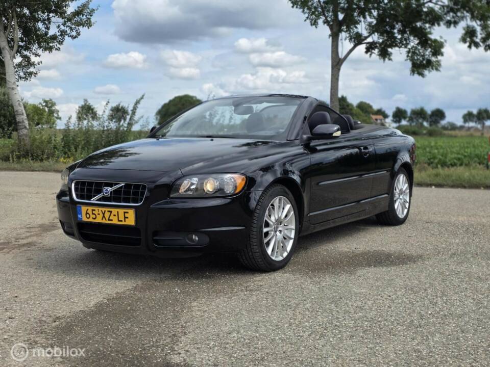 Image 12/38 de Volvo C70 2.4 (2006)