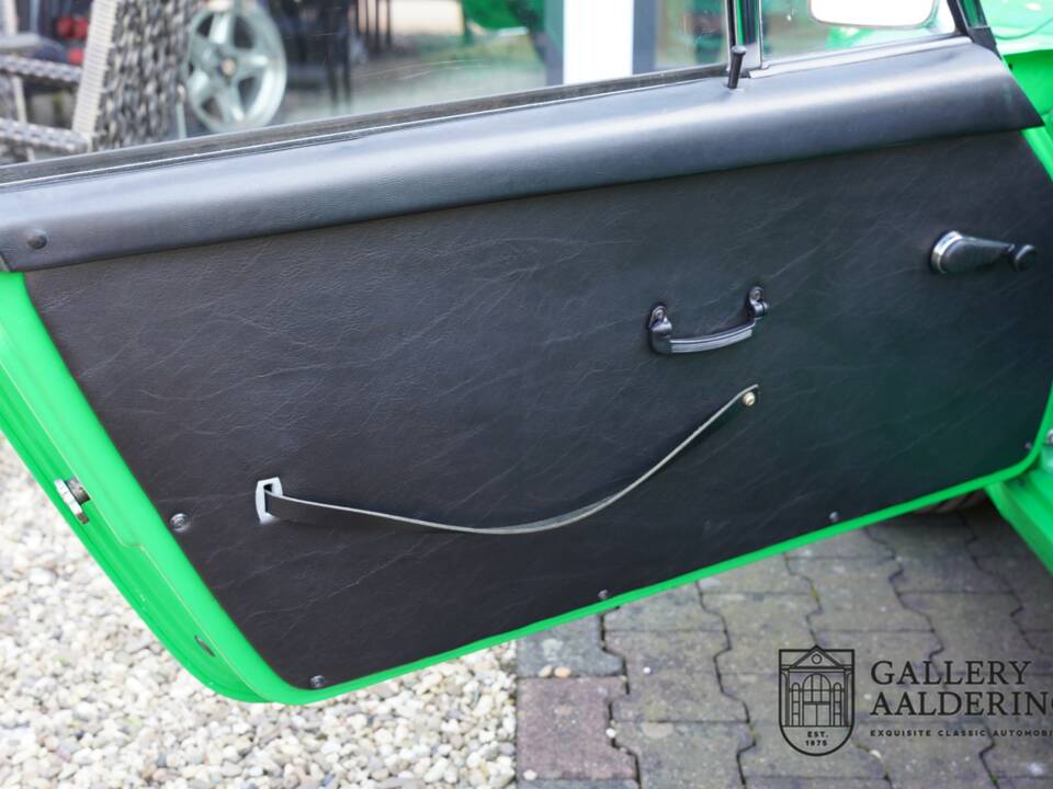 Image 19/50 of Porsche 911 Carrera RS 2.7 (Sport) (1973)