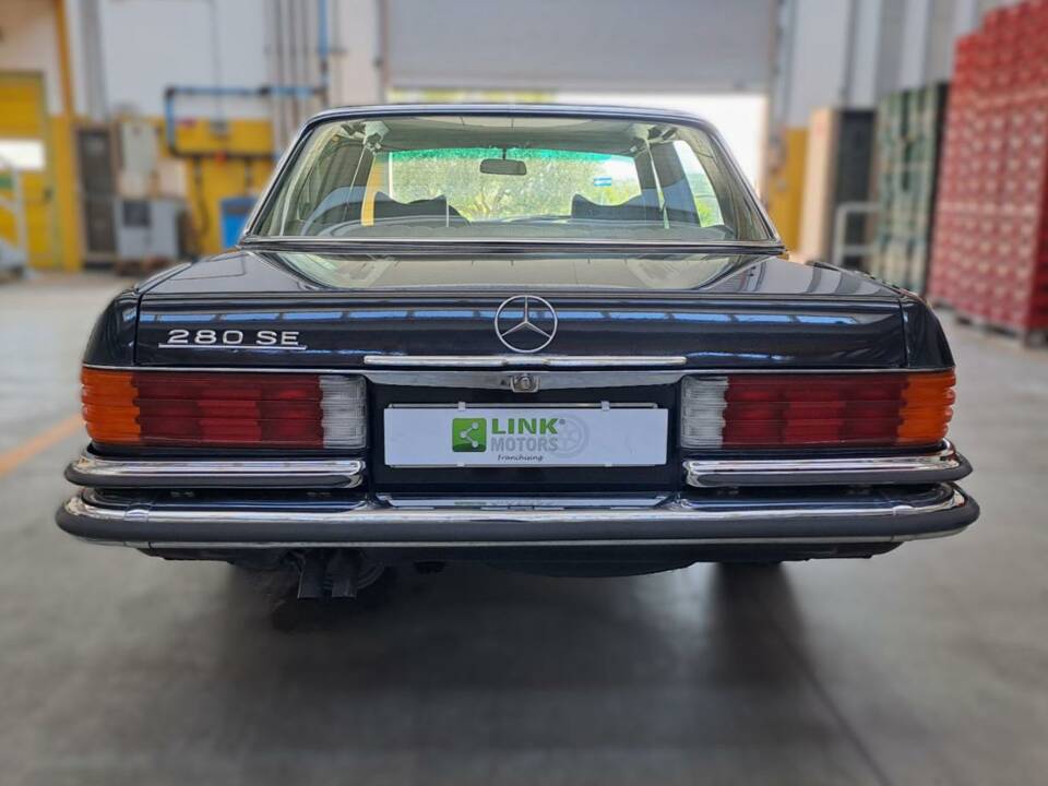 Bild 11/47 von Mercedes-Benz 280 SE (1976)