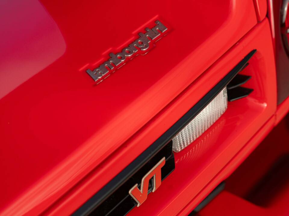 Immagine 30/50 di Lamborghini Diablo VT (1993)