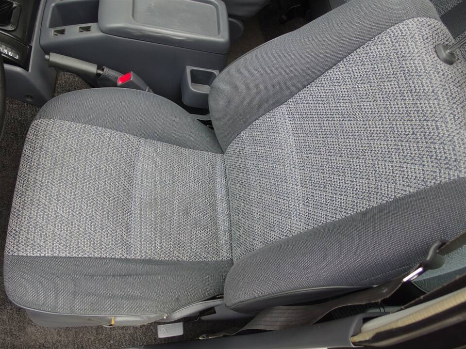 Bild 45/97 von Toyota Land Cruiser FJ80 (1992)