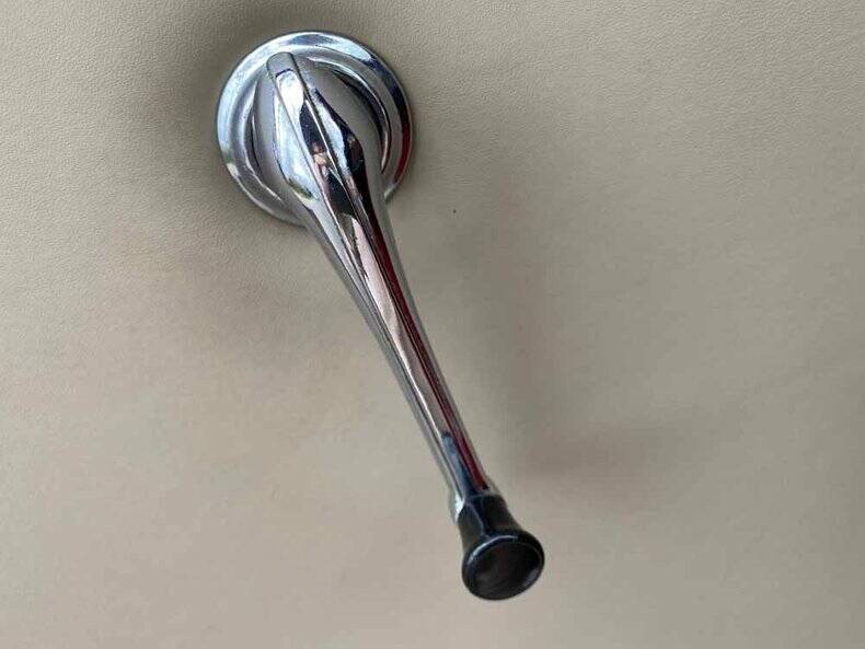 Image 41/50 of Bristol 410 (1967)