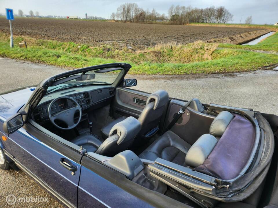 Image 19/31 de Saab 900 Turbo (1992)