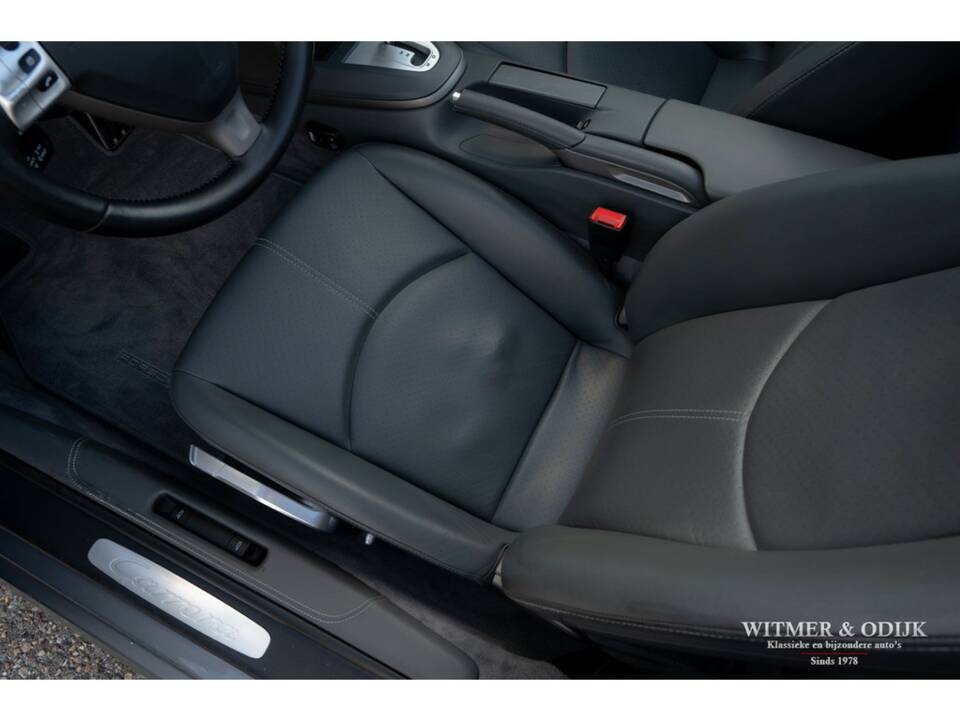 Bild 32/37 von Porsche 911 Carrera (2006)
