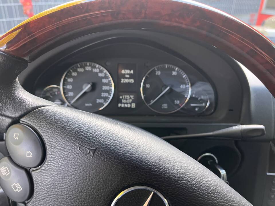Image 15/15 of Mercedes-Benz G 350 Bluetec (SWB) (2012)