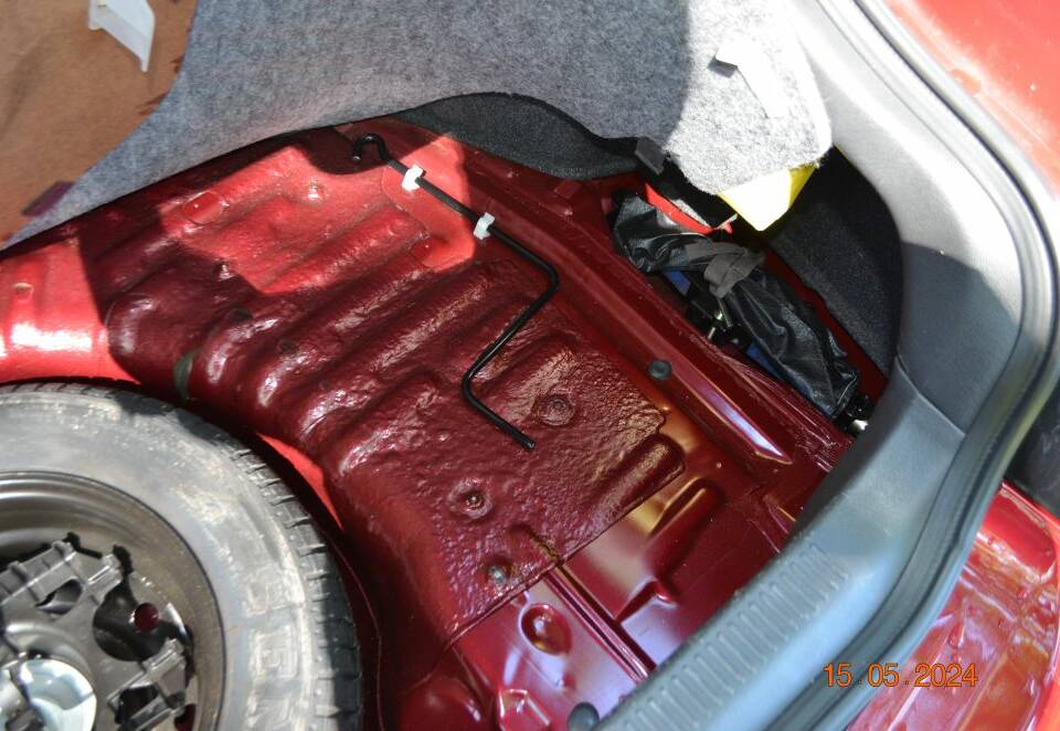 Image 22/38 of Mazda 626 2.0i (1994)