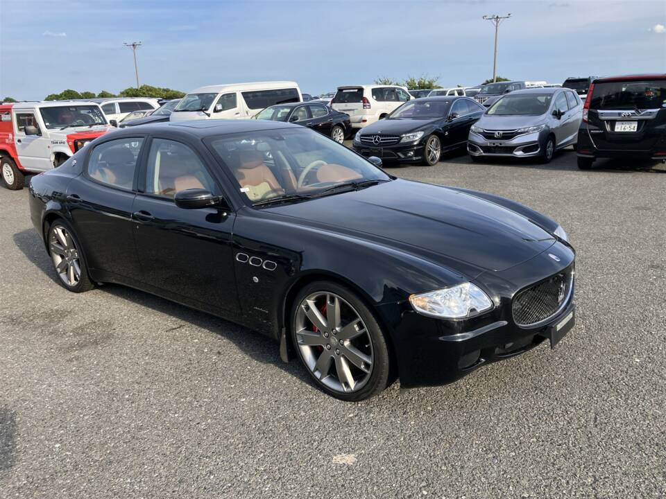 Image 3/57 de Maserati Quattroporte 4.2 (2008)