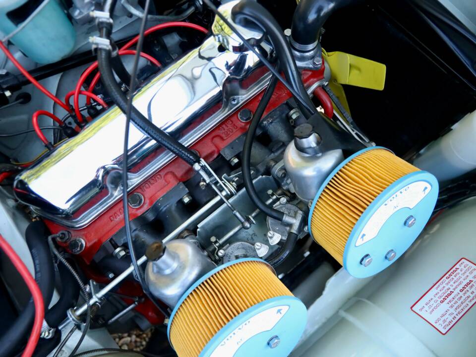 Bild 17/50 von Volvo 1800 S (1967)
