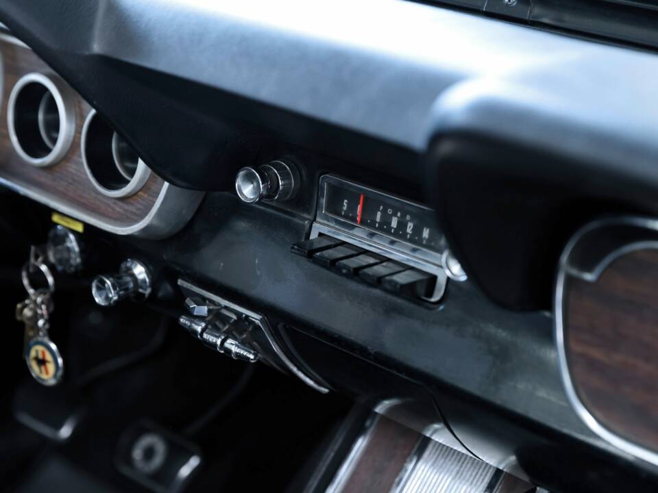 Immagine 36/50 di Ford Mustang 289 (1965)
