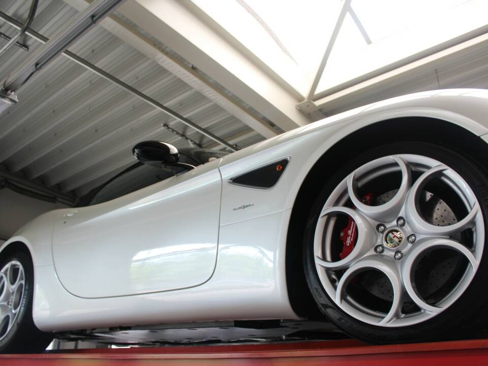 Immagine 10/50 di Alfa Romeo 8C Spider (2009)